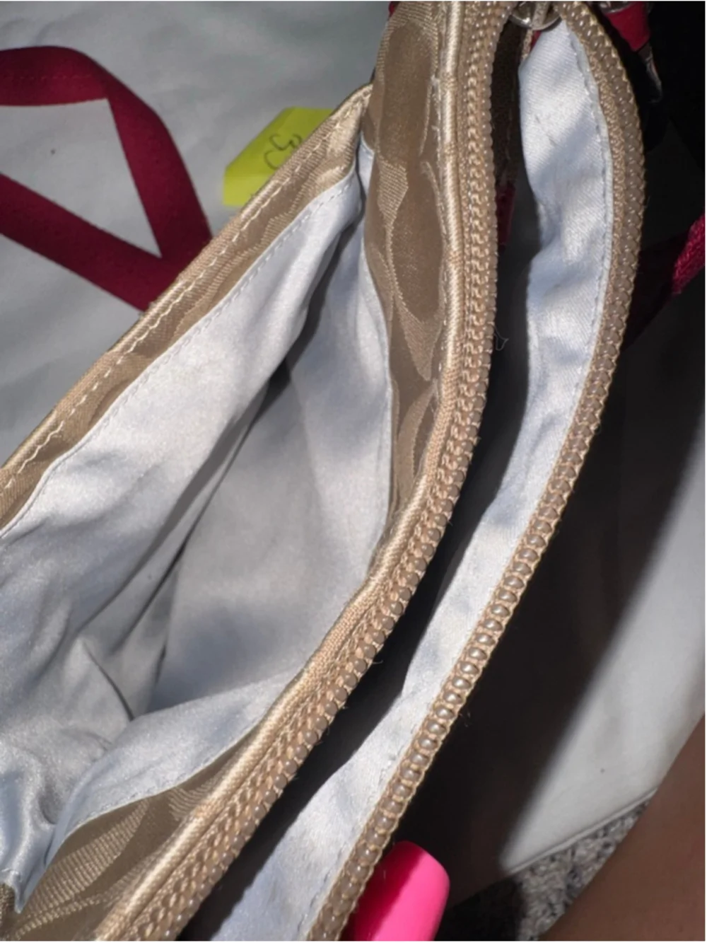 Coach Signature File Bag Crossbody Khaki Red Patent Trim Y2K Mini Messenger